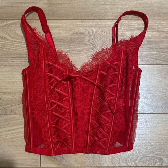 Victoria's Secret Tops - NWT Victoria’s Secret Unlined Lace-Up Corset Top size small‎